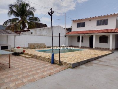 Casa, 3 quartos, 237 m² - Foto 2