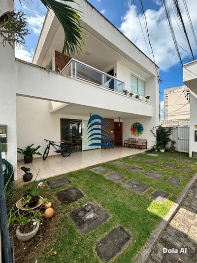 Casa, 4 quartos, 137 m² - Foto 1