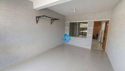 Sobrado, 3 quartos, 221 m² - Foto 1
