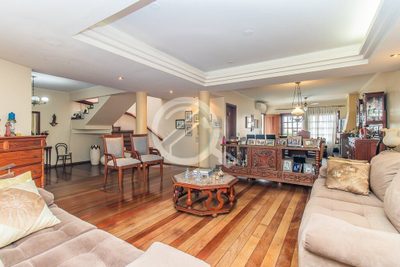 Casa, 4 quartos, 290 m² - Foto 4