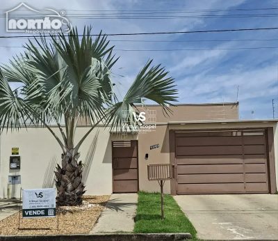 Casa, 2 quartos, 210 m² - Foto 1