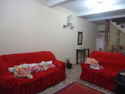 Casa, 4 quartos, 140 m² - Foto 1