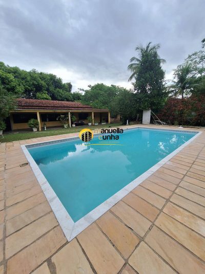 Casa, 4 quartos, 195 m² - Foto 1