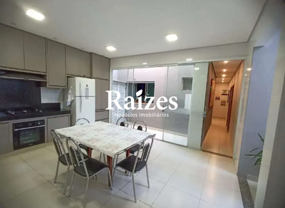 Casa, 3 quartos, 158 m² - Foto 4