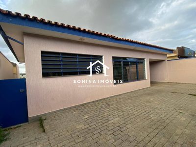 Casa, 4 quartos, 270 m² - Foto 4