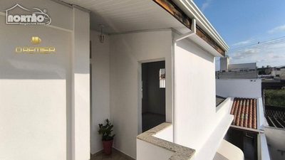 Casa, 4 quartos, 159 m² - Foto 2