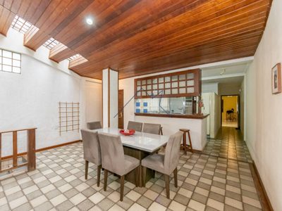 Casa, 3 quartos, 174 m² - Foto 4