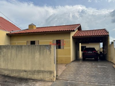 Casa, 4 quartos, 185 m² - Foto 1