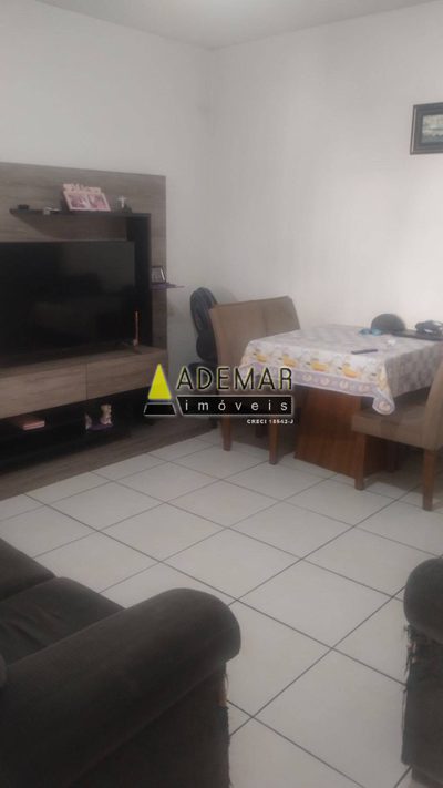 Casa, 3 quartos - Foto 1