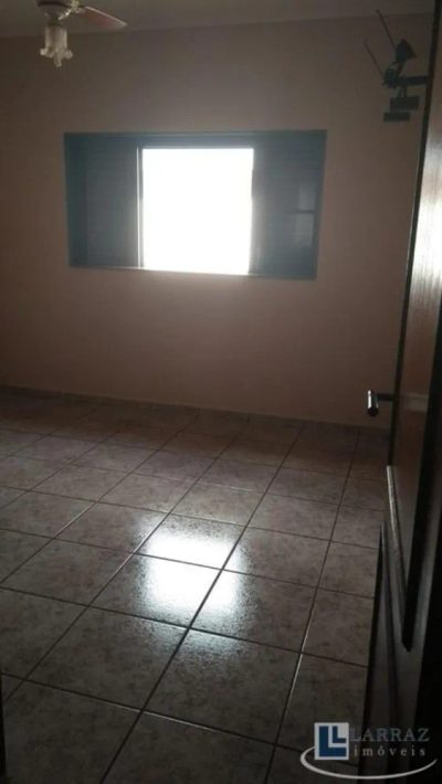 Casa, 3 quartos, 197 m² - Foto 1