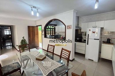 Sobrado, 3 quartos, 239 m² - Foto 5