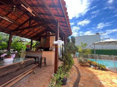 Casa, 3 quartos, 532 m² - Foto 1