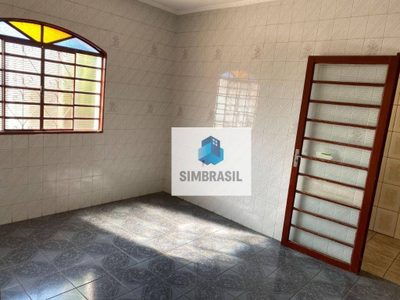 Casa, 4 quartos, 140 m² - Foto 1