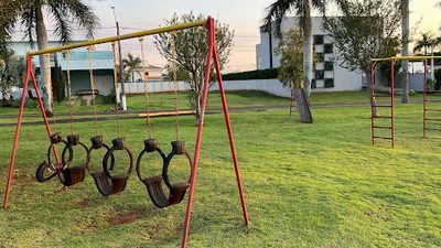 Loteamento e Condomínio, 810 m² - Foto 1