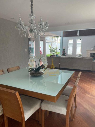 Sobrado, 3 quartos, 217 m² - Foto 4