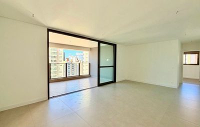 Apartamento, 3 quartos, 127 m² - Foto 1