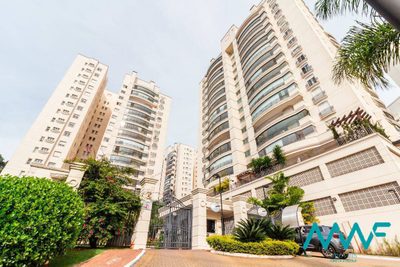Apartamento, 3 quartos, 201 m² - Foto 1