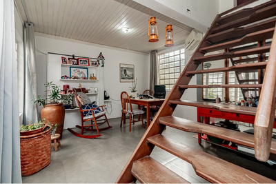 Casa, 3 quartos, 340 m² - Foto 1