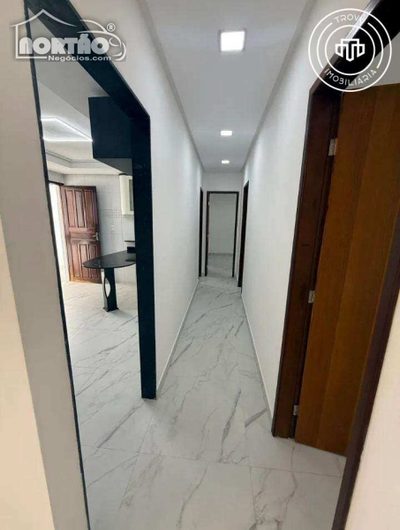 Casa, 3 quartos, 270 m² - Foto 4