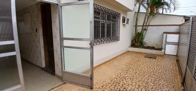 Casa, 2 quartos, 100 m² - Foto 1