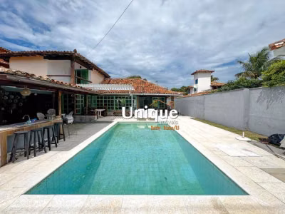 Casa, 4 quartos, 250 m² - Foto 1