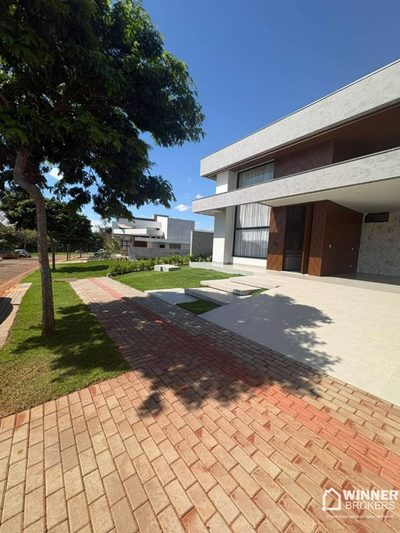 Casa, 4 quartos, 289 m² - Foto 2
