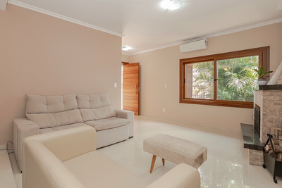 Casa, 4 quartos, 340 m² - Foto 1