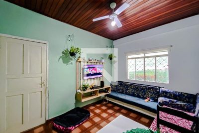 Casa, 2 quartos, 57 m² - Foto 1