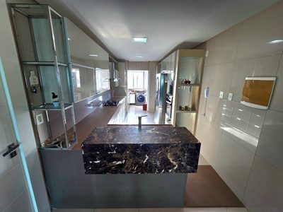 Apartamento, 3 quartos, 217 m² - Foto 5