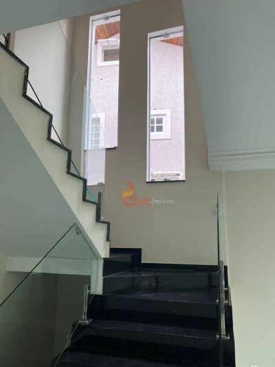 Sobrado, 3 quartos, 245 m² - Foto 4