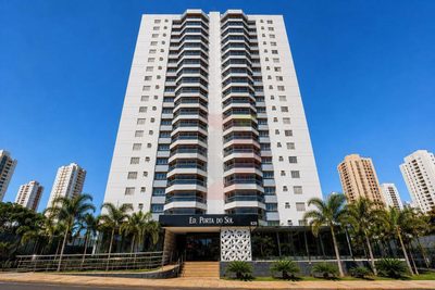 Apartamento, 3 quartos, 152 m² - Foto 1