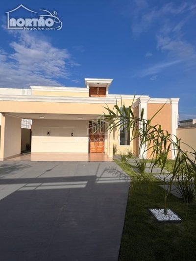 Casa, 4 quartos, 128 m² - Foto 1