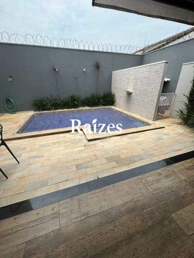 Casa, 3 quartos, 250 m² - Foto 3