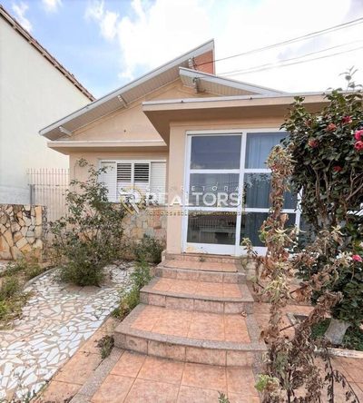 Casa, 3 quartos, 250 m² - Foto 1