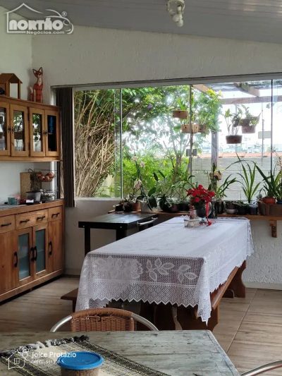 Casa, 5 quartos, 245 m² - Foto 5