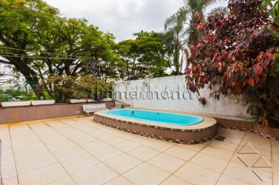 Casa, 4 quartos, 320 m² - Foto 1