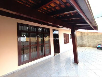 Casa, 5 quartos, 234 m² - Foto 2