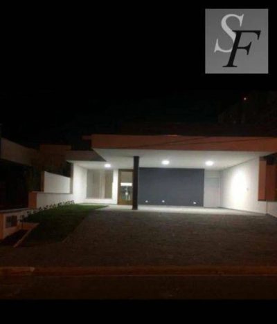 Casa, 3 quartos, 190 m² - Foto 2