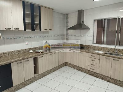 Casa, 3 quartos, 296 m² - Foto 1