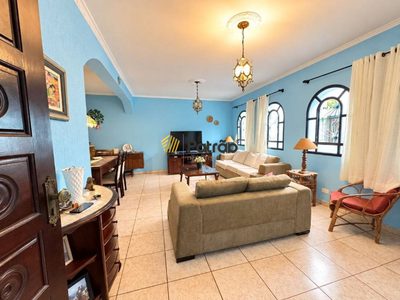 Sobrado, 3 quartos, 170 m² - Foto 1