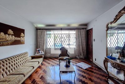 Casa, 3 quartos, 250 m² - Foto 1