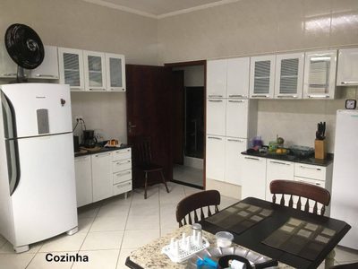Casa, 3 quartos, 180 m² - Foto 4