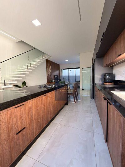 Casa, 3 quartos, 187 m² - Foto 4