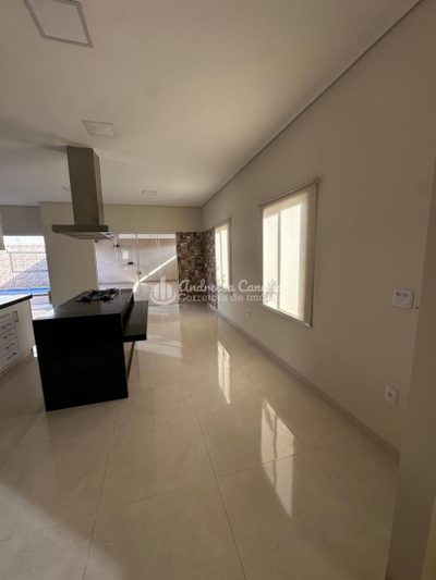Casa, 3 quartos, 180 m² - Foto 3
