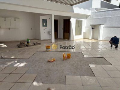 Casa, 3 quartos, 200 m² - Foto 4