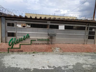 Casa, 4 quartos, 190 m² - Foto 1