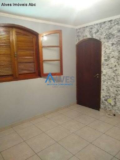 Sobrado, 4 quartos, 236 m² - Foto 2