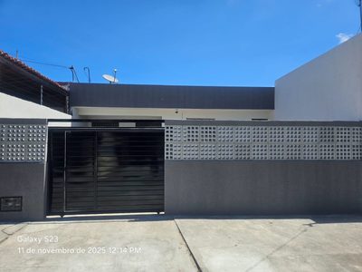 Casa, 2 quartos, 54 m² - Foto 1