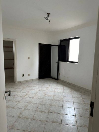Apartamento, 4 quartos, 185 m² - Foto 2