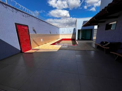 Casa, 4 quartos, 386 m² - Foto 1